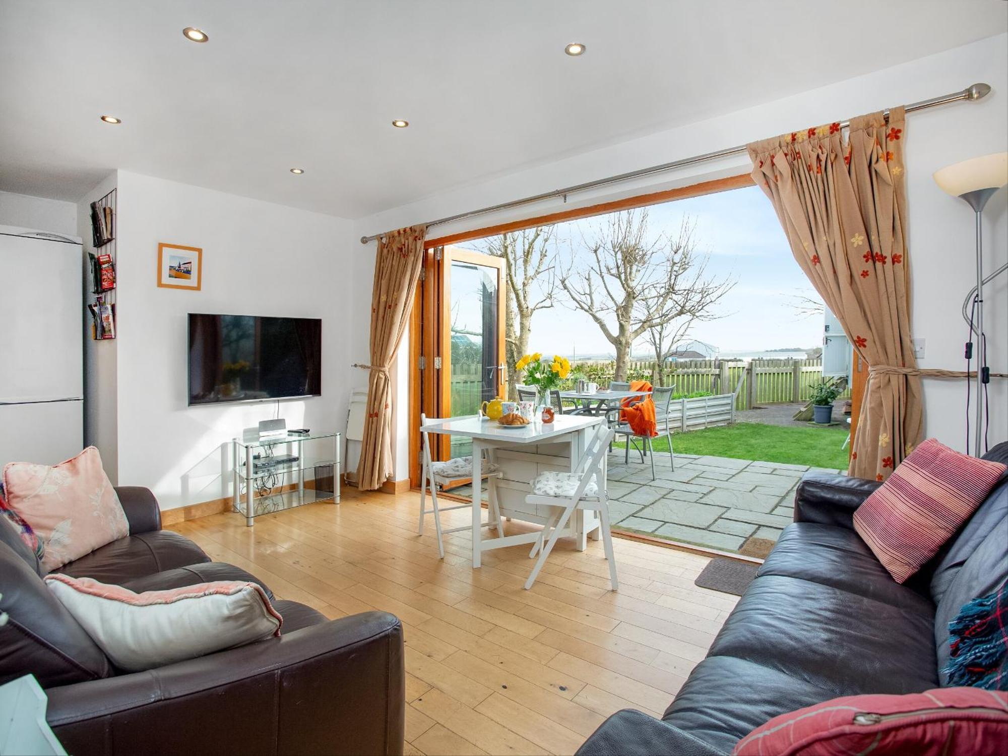 Candles Cottage Cubert Экстерьер фото